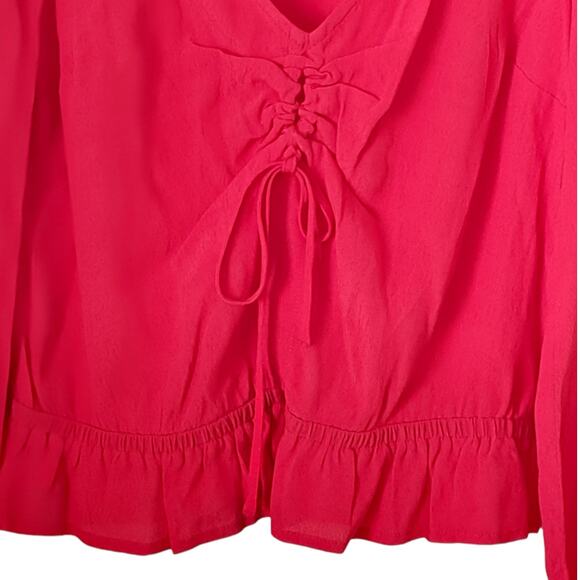 NWT Express Sweetheart Shirred Keyhole Red Peplum Top Small - Picture 7 of 10